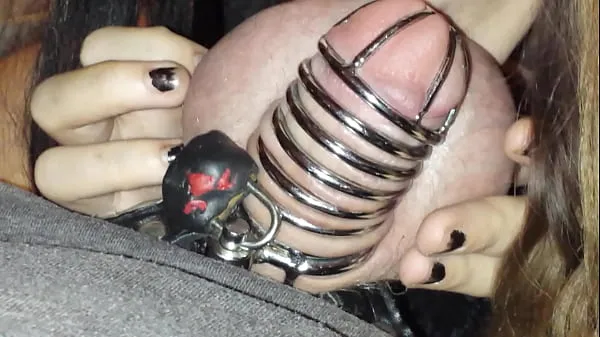 XXX chastity cage 热门片段