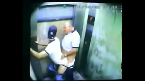 XXX Fuck in an elevator คลิปยอดนิยม