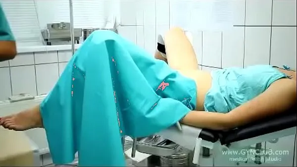 XXX beautiful girl on a gynecological chair (33 คลิปยอดนิยม