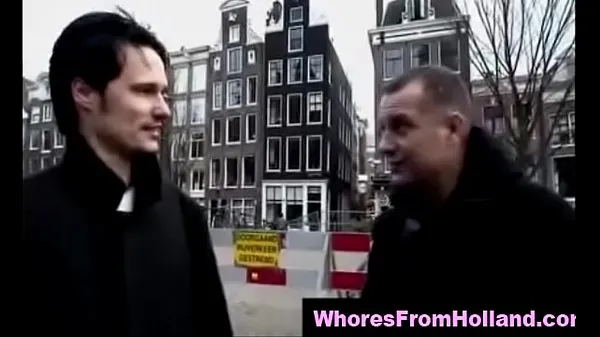 XXX Amateur guy visits Amsterdam to find toppklipp