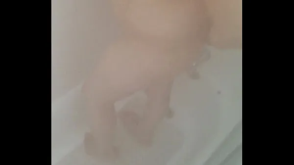 XXX My wife bathing 個のトップ クリップ