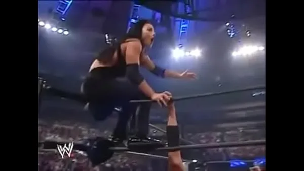 XXX Victoria vs Trish Stratus Survivor Series 2002Top-Clips