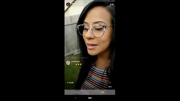 XXX Mark spies on Jolla while sh'es on Instagram. She blows him outside top Clips