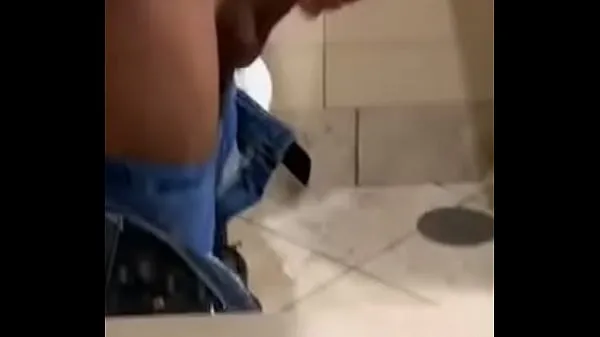 XXX Indian guy jerking off big dick in washroom ٹاپ کلپس