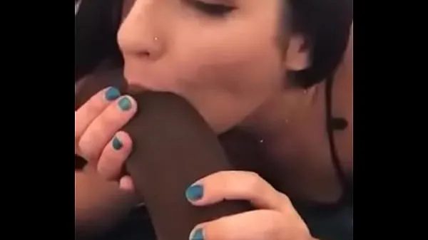 XXX Nymphet sucking a gigantic cock of Negão - It doesn't even fit in the mouth top Clips