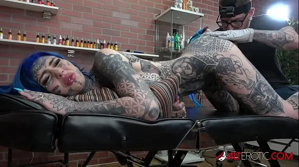 XXX Busty Australian babe has her butthole tattooed after she fucks the tattoo artist top Clips
