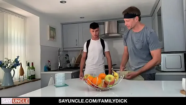 XXX Family Dick - Beau-père baise beau-fils meilleurs clips