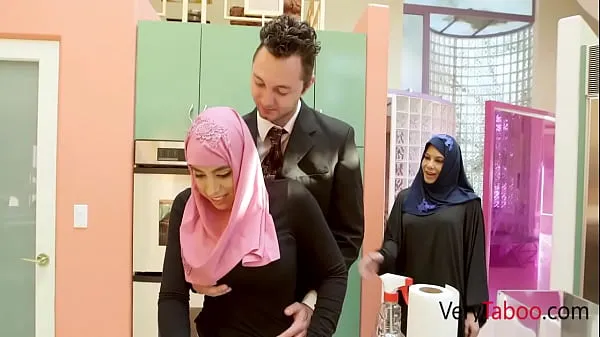 XXX My Repressed StepDaughter In Hijab Gets Some Cock top Clips