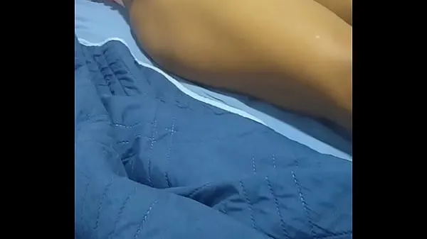 XXX Morena gostosa dormiu sem roupas en iyi Klipler