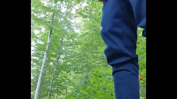 XXX Piss in the woods, piss in the woods public topklip