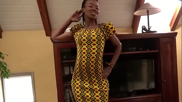 XXX Rosto adorável de atriz africana preenchido com carga do produtor branco principais clipes