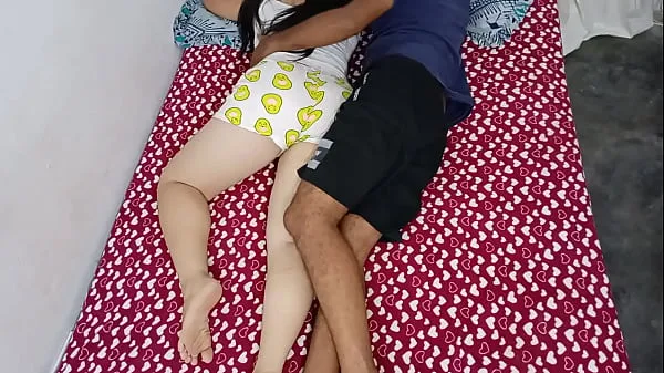 XXX I stayed to rest in my stepsister's room and I had to put my dick in her, to avoid problems I had to put it in from behind, I almost got caught Clip hàng đầu