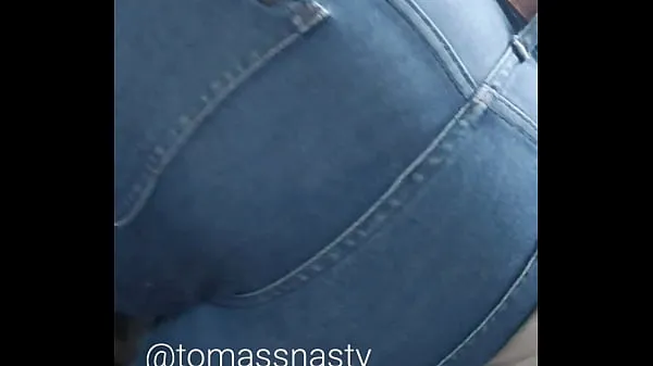 XXX hombre tirando en jeans clips principales