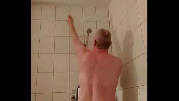 XXX Dicker Mann in der Dusche أفضل المقاطع