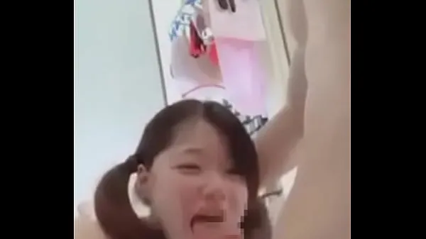 XXX 2/3 白皙的业余夫妇喜欢在家做爱、亲热、亲热、个人摄影、奇闻趣事、业余爱好者、家庭 热门片段