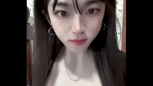 XXX Debugging is not easy, Yao Niang code farmer performs her skills, verification video 热门片段